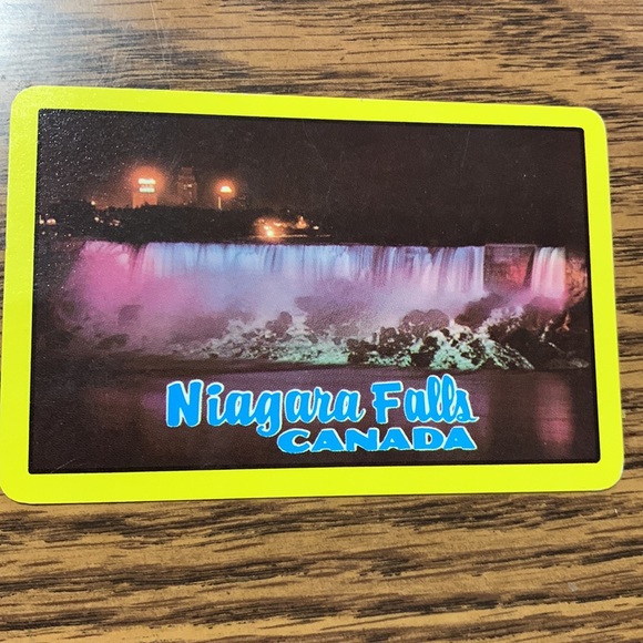 Vintage Niagara Falls Playing Cards in Plastic Case - Picture 3 of 9